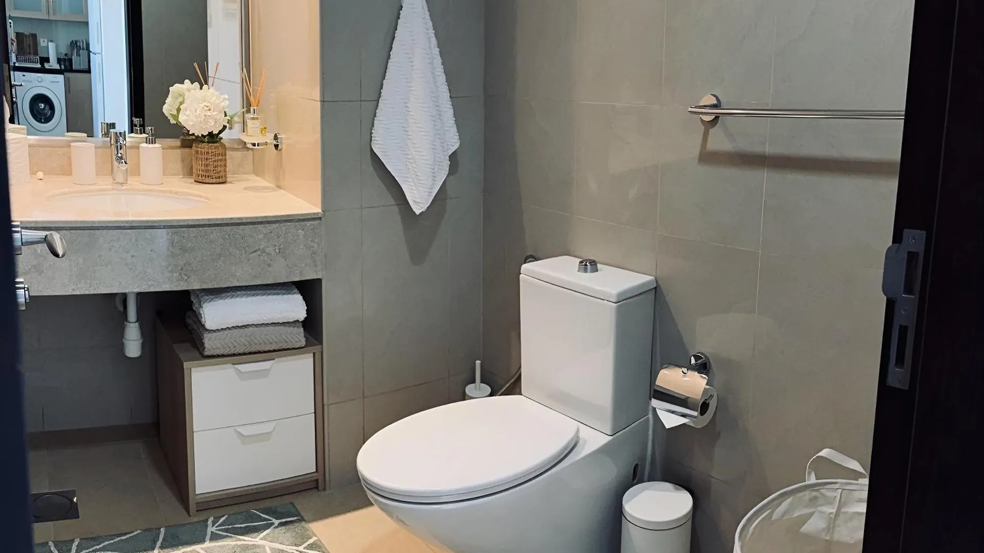 아부다비 Sea Breeze 1Br In Luxury Complex With Sea View Pools Gym On Reem Island 아파트 0*,  아랍에미리트