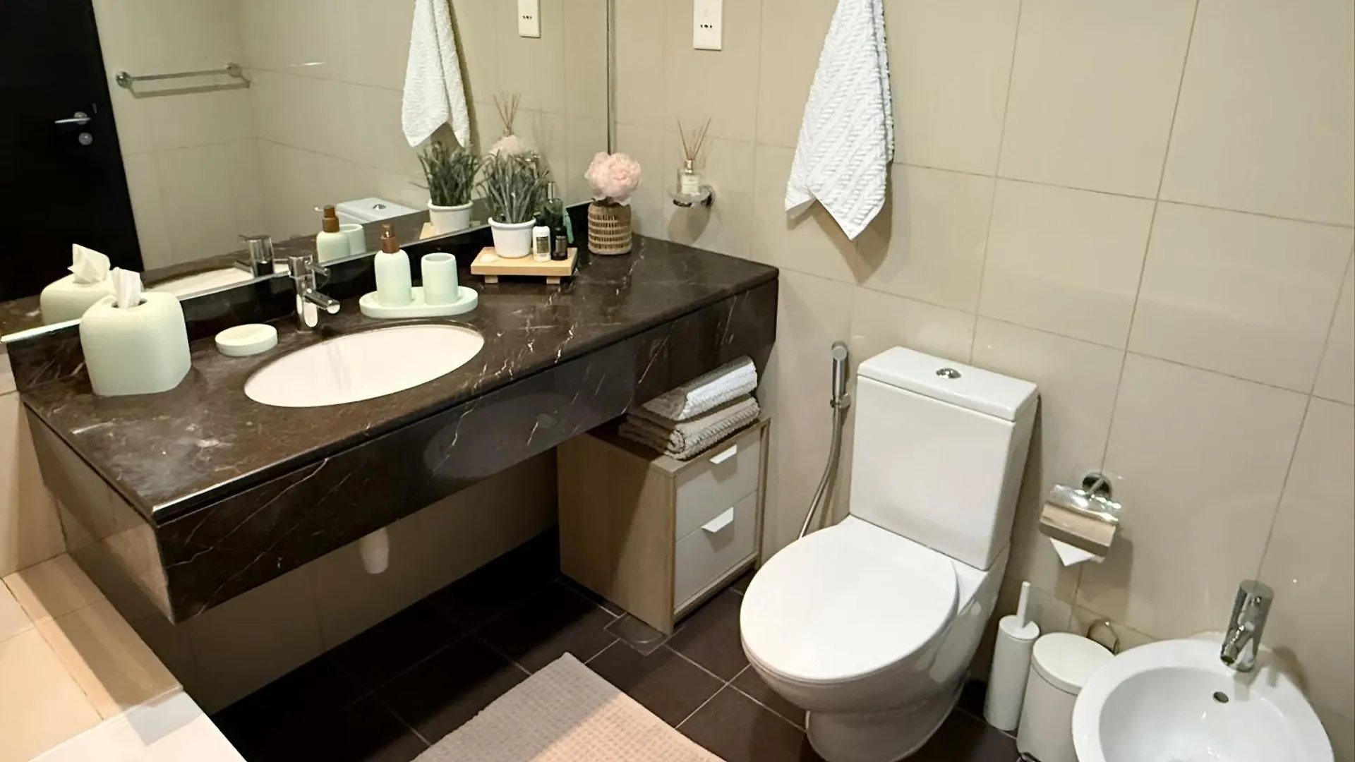 Sea Breeze 1Br In Luxury Complex With Sea View Pools Gym On Reem Island Lägenhet Abu Dhabi Förenade Arabemiraten